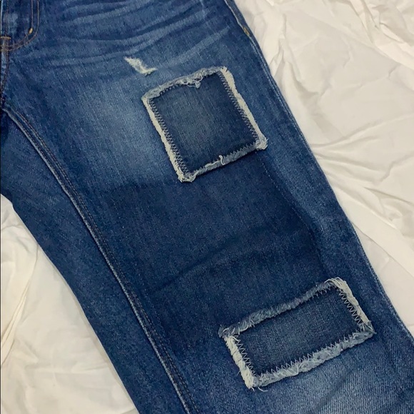 Premium denim - Picture 4 of 9